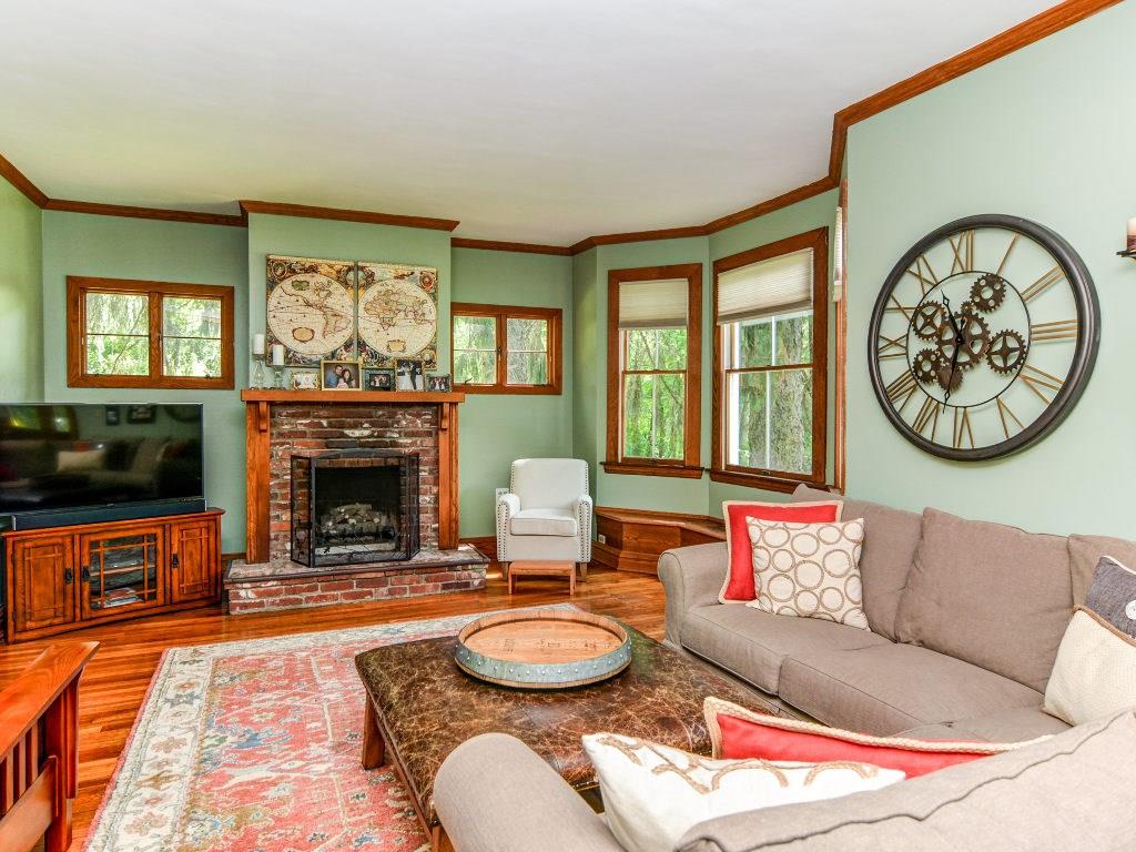 1040 West Ingomar Road Pittsburgh, PA 15237 - Photo 4 of 25 Gallery Image 4