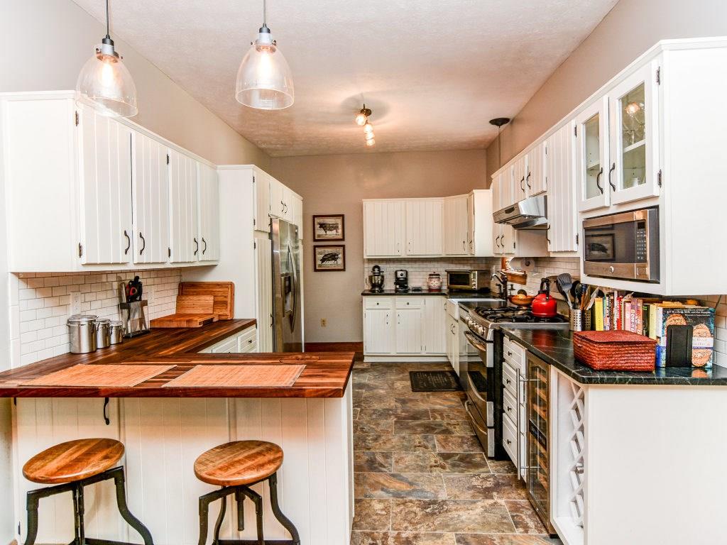 1040 West Ingomar Road Pittsburgh, PA 15237 - Photo 9 of 25 Gallery Image 9