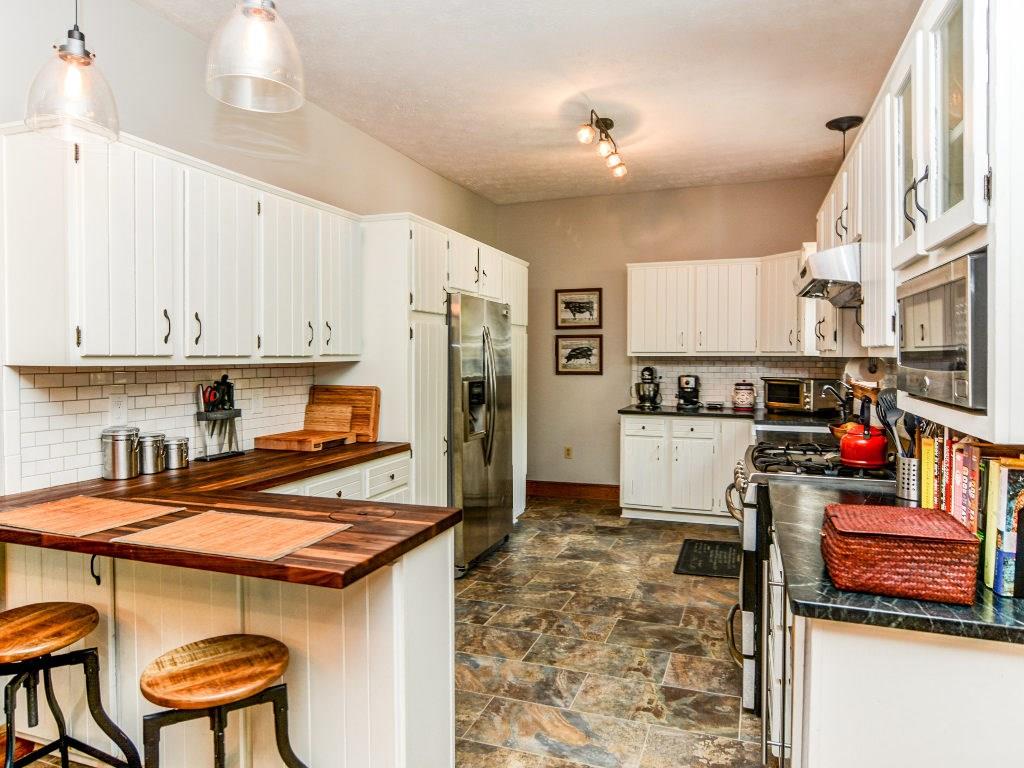 1040 West Ingomar Road Pittsburgh, PA 15237 - Photo 10 of 25 Gallery Image 10