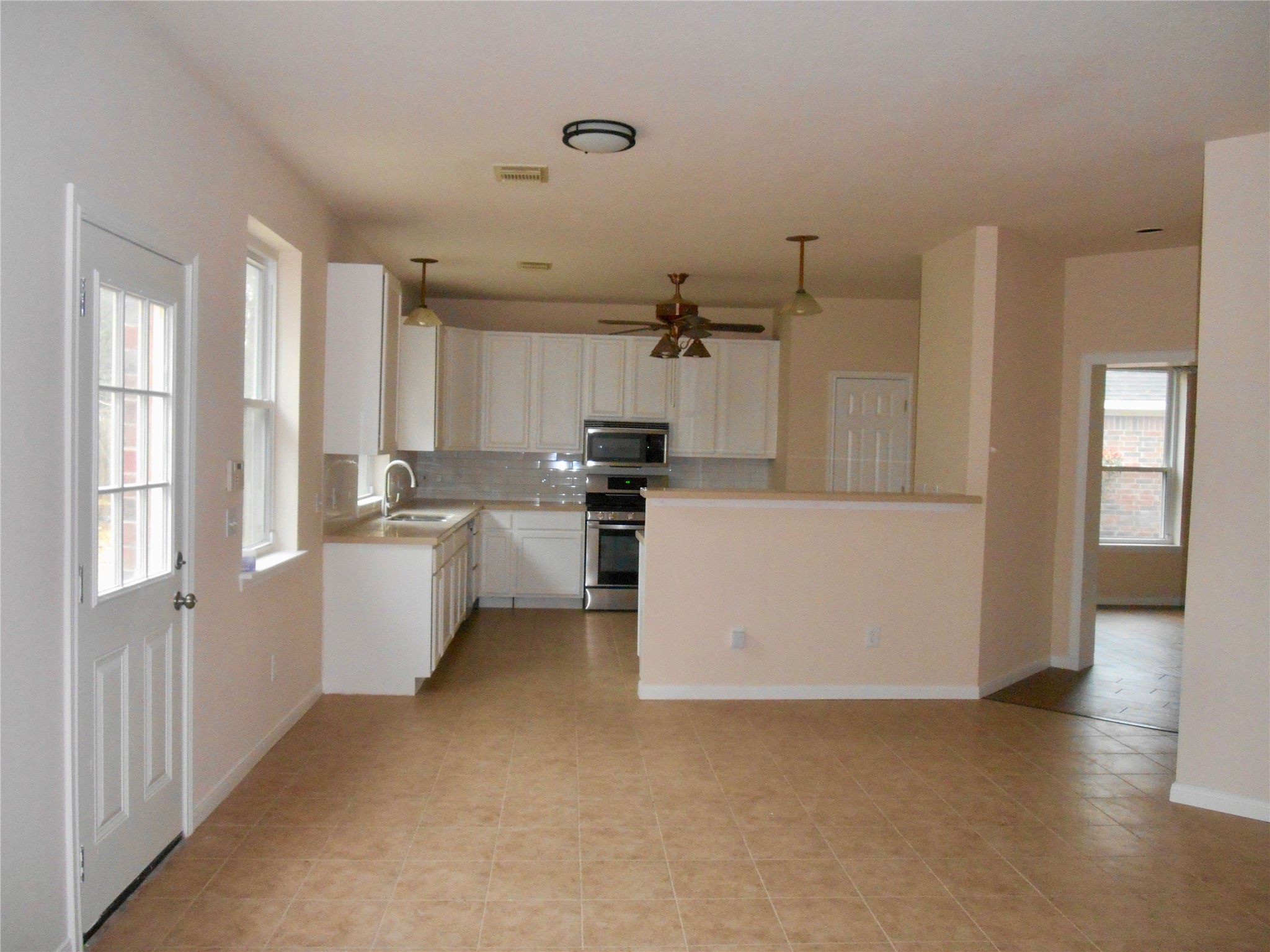 6203 Faulkner Ridge Drive Katy, TX 77450 - Photo 7 of 20