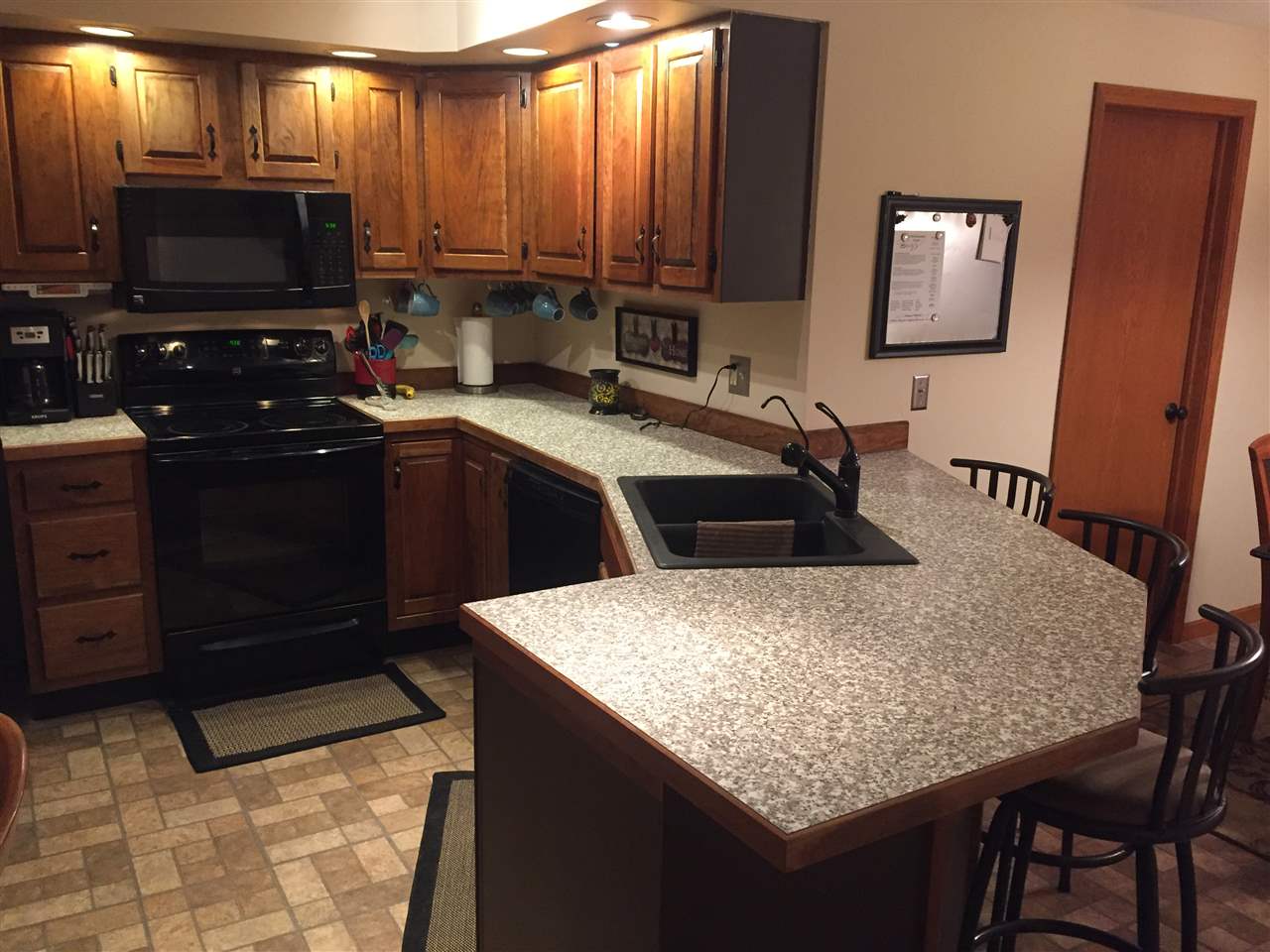 430 North Maple Street Ithaca, MI 48847 - Photo 8 of 59 1839492-7.JPG