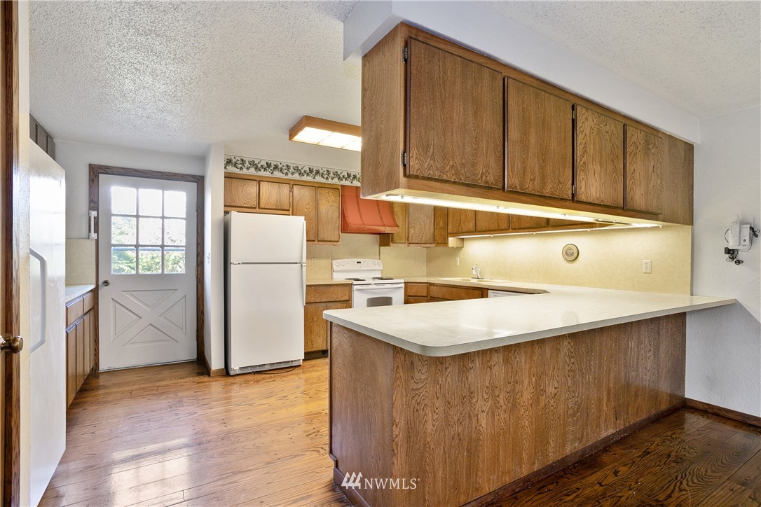 281 Southeast Taylor Road Shelton, WA 98584 - Photo 9 of 29 Gallery Image 9