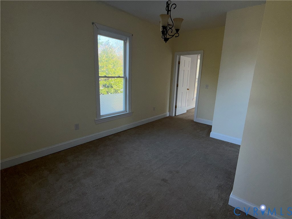 113 West Main Street Wakefield, VA 23888 - Photo 15 of 19