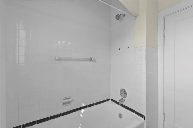 a bathroom with a tub