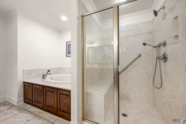 $269,900 | 2209 Live Oak Drive, Brusly, LA 70719