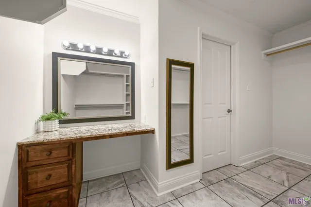 $269,900 | 2209 Live Oak Drive, Brusly, LA 70719