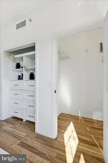 $345,000 | 1591 Spring Gate Dr., Unit 3406, McLean, VA 22102