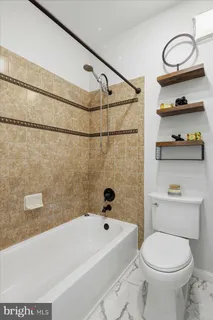 $345,000 | 1591 Spring Gate Dr., Unit 3406, McLean, VA 22102