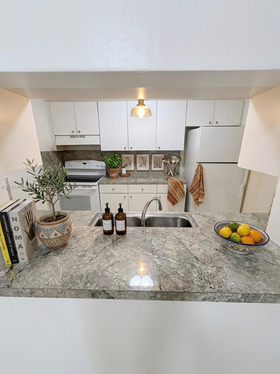 2725 West Okeechobee Road, Unit 16 Hialeah, FL 33010 - Photo 1 of 6