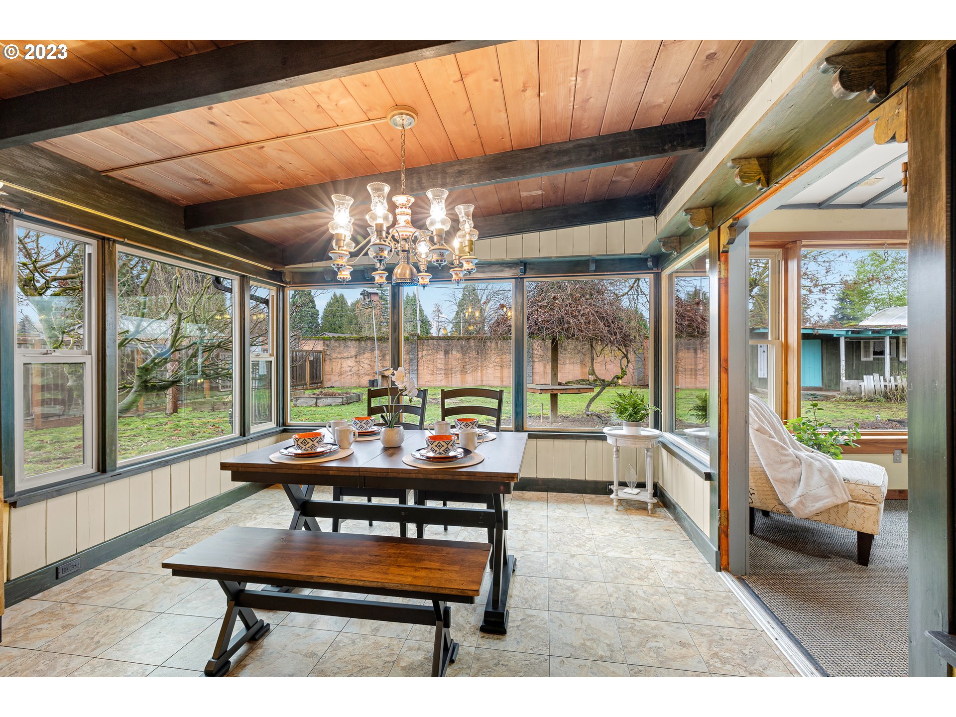 2635 Nova Street Springfield, OR 97477 - Photo 14 of 31 a room with furniture and a large window