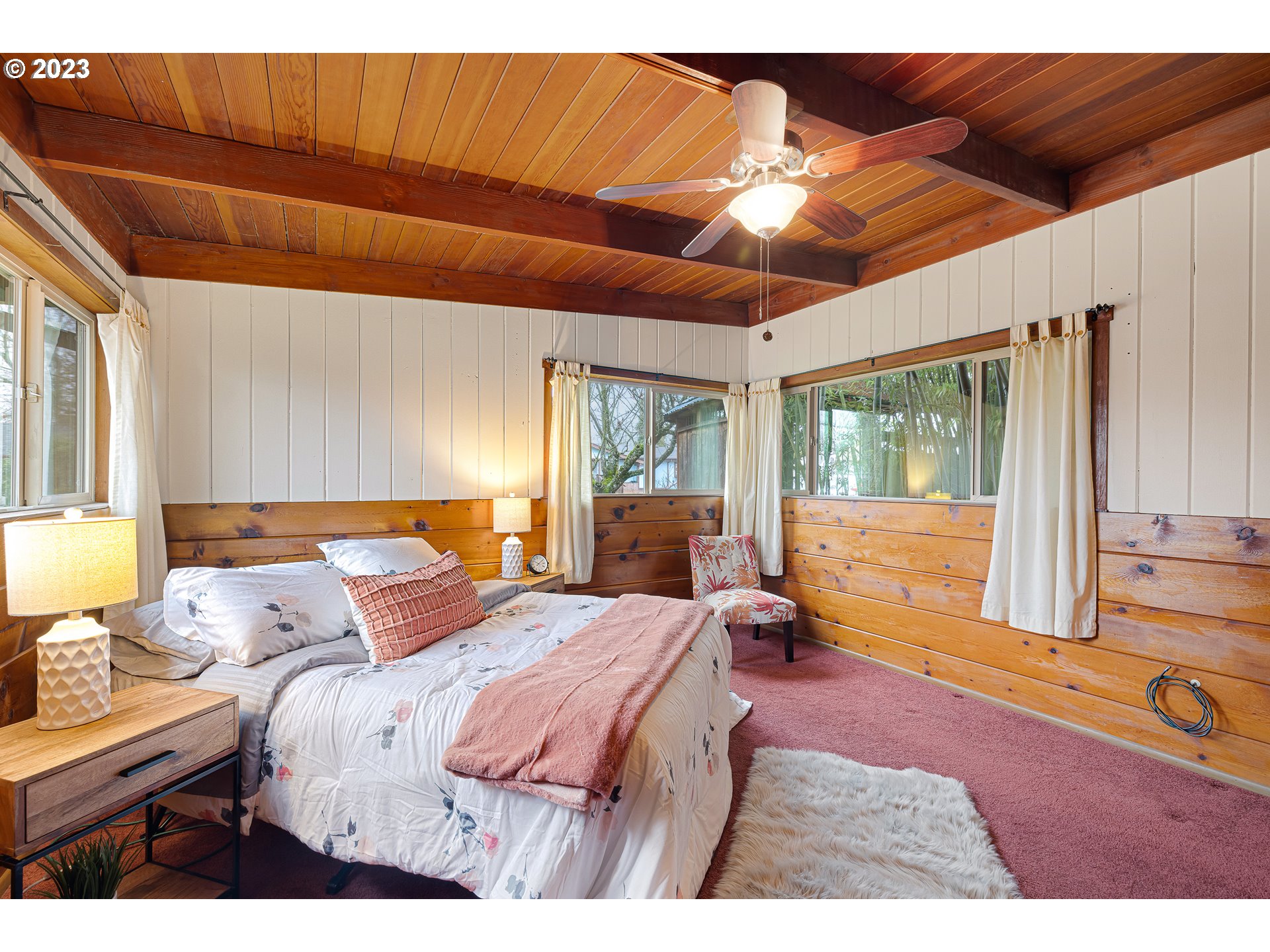 2635 Nova Street Springfield, OR 97477 - Photo 27 of 31 a bed room with a bed and a large window