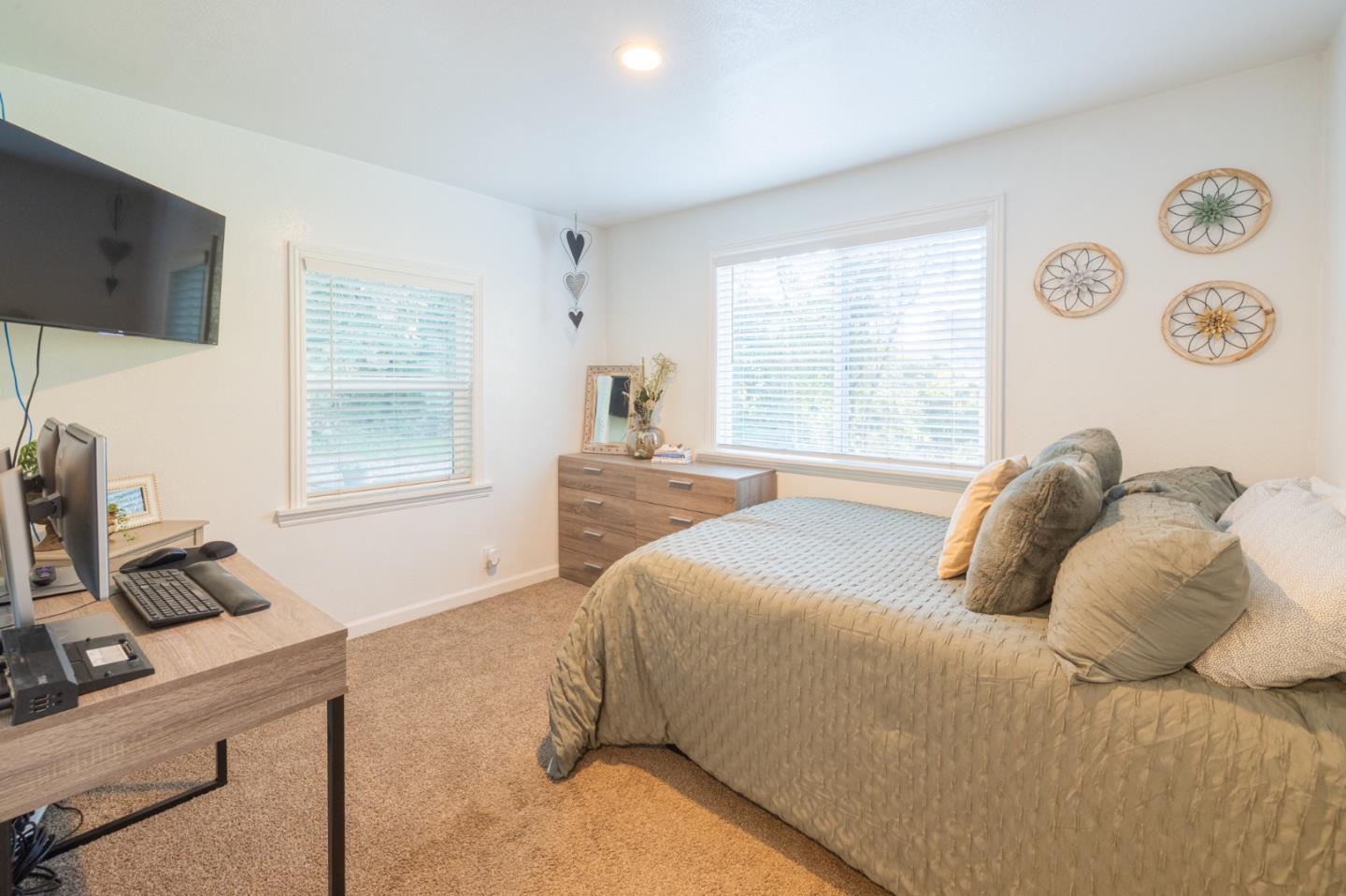 206 Carneros Road Aromas, CA 95004 - Photo 15 of 25 Gallery Image 15