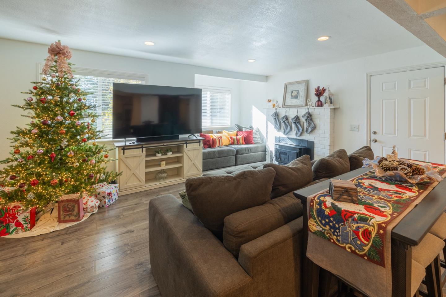 206 Carneros Road Aromas, CA 95004 - Photo 4 of 25 Gallery Image 4