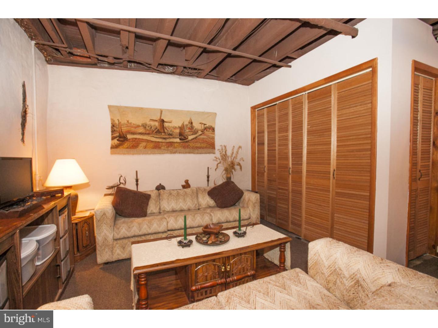 6482 Morris Park Road Philadelphia, PA 19151 - Photo 14 of 21 Gallery Image 14