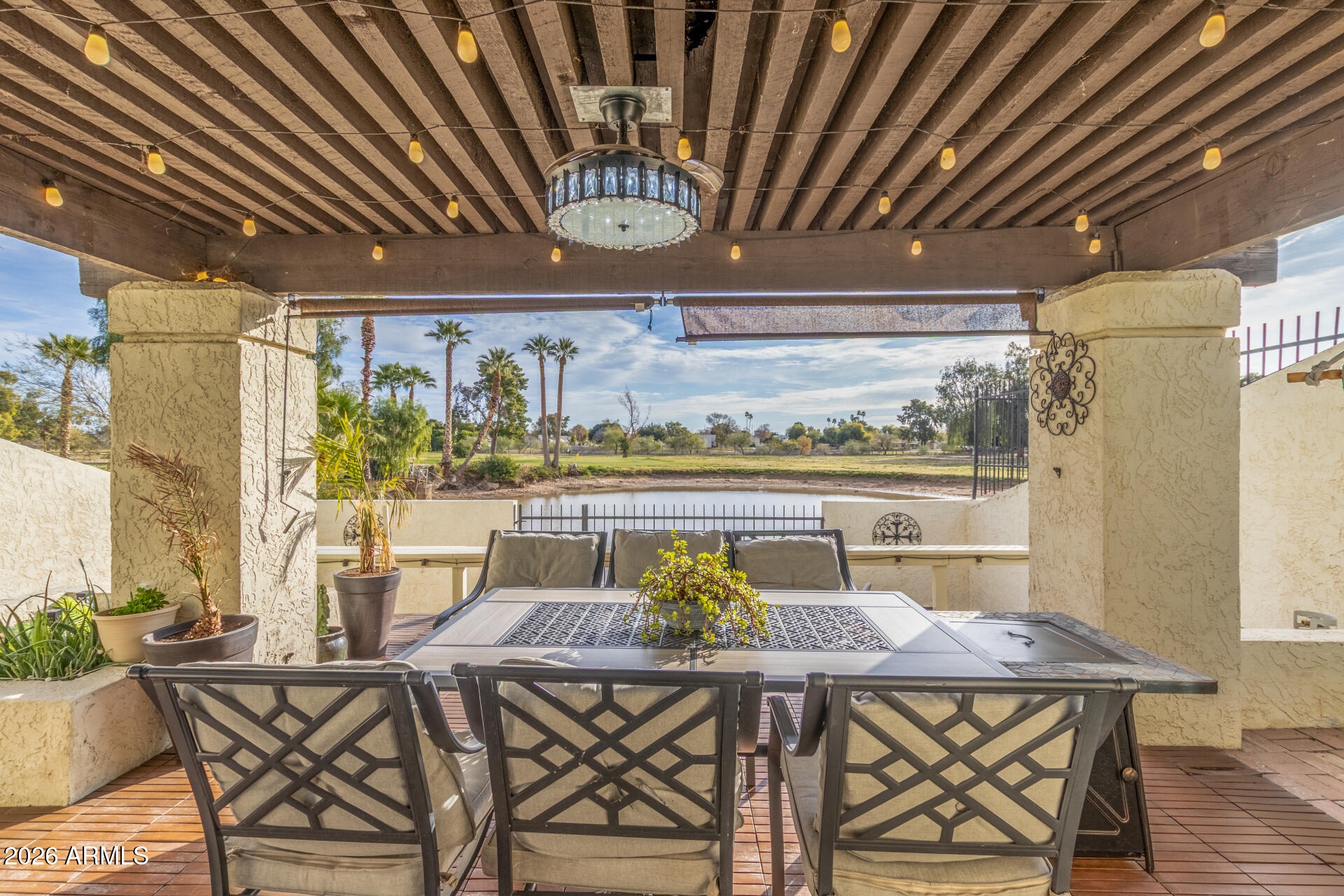 2529 North Miller Road Scottsdale, AZ 85257 - Photo 24 of 65 a dining room with furniture and window