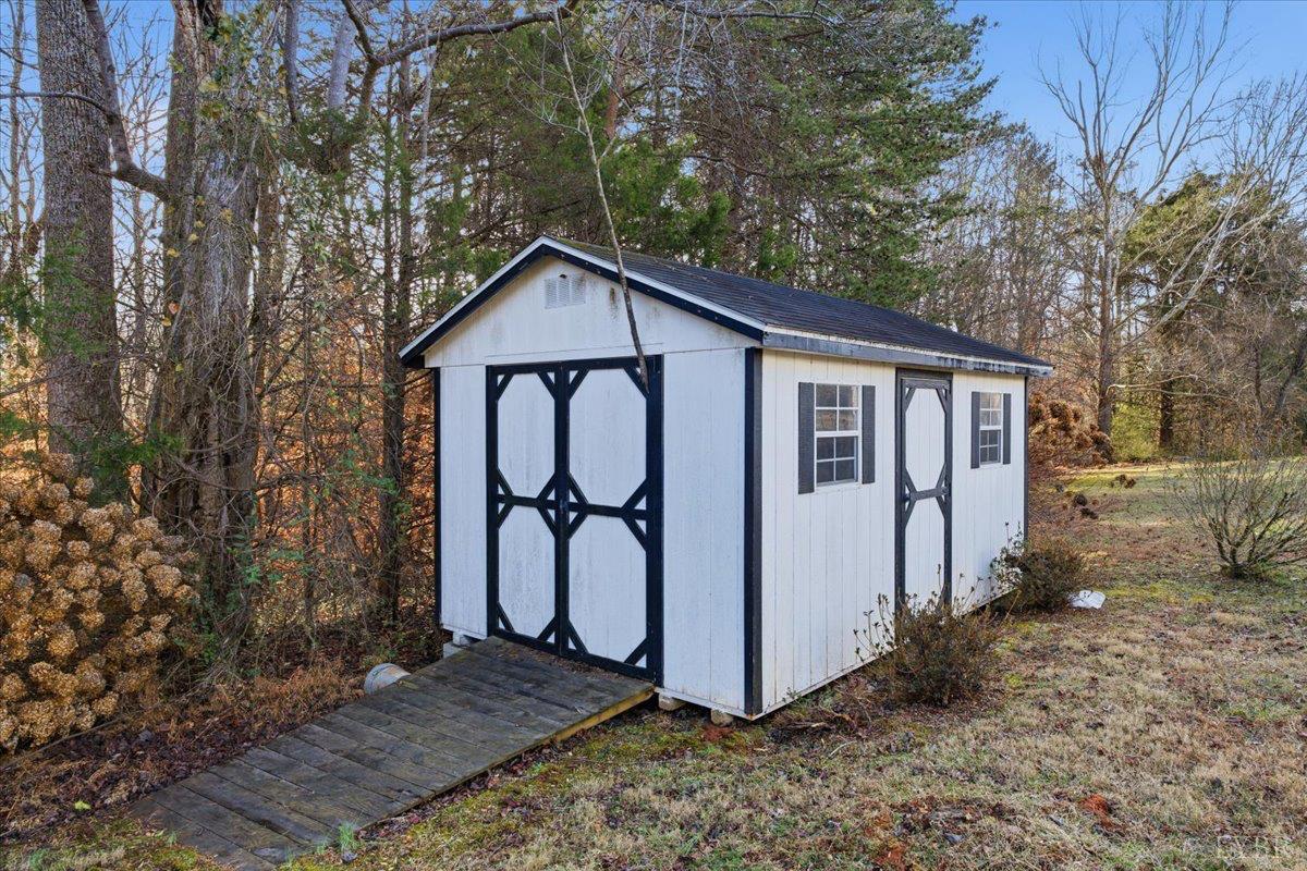 73 Hunters Ridge Danville, VA 24540 - Photo 33 of 36 Gallery Image 33