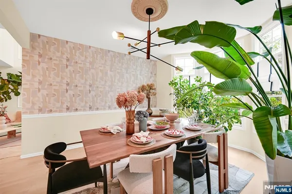 $768,000 | 717 Regal Boulevard, Livingston, NJ 07039