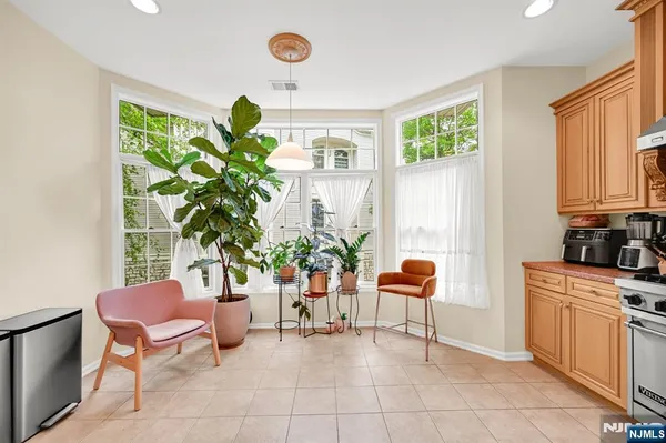 $768,000 | 717 Regal Boulevard, Livingston, NJ 07039