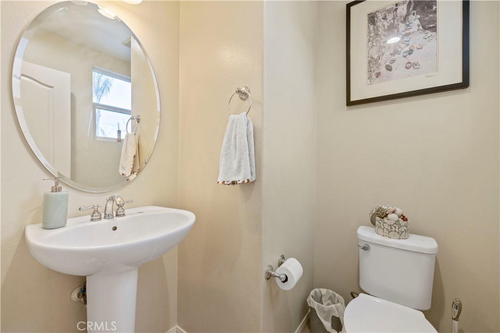 29013 Mirada Circulo Valencia, CA 91354 - Photo 29 of 53