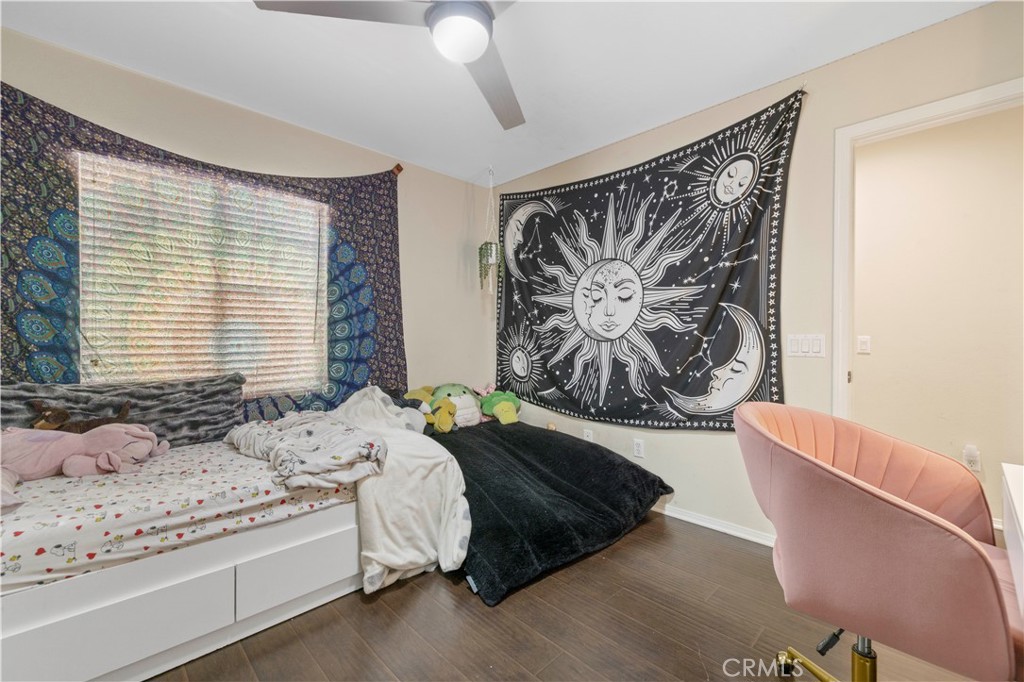 29013 Mirada Circulo Valencia, CA 91354 - Photo 38 of 53 bed 3