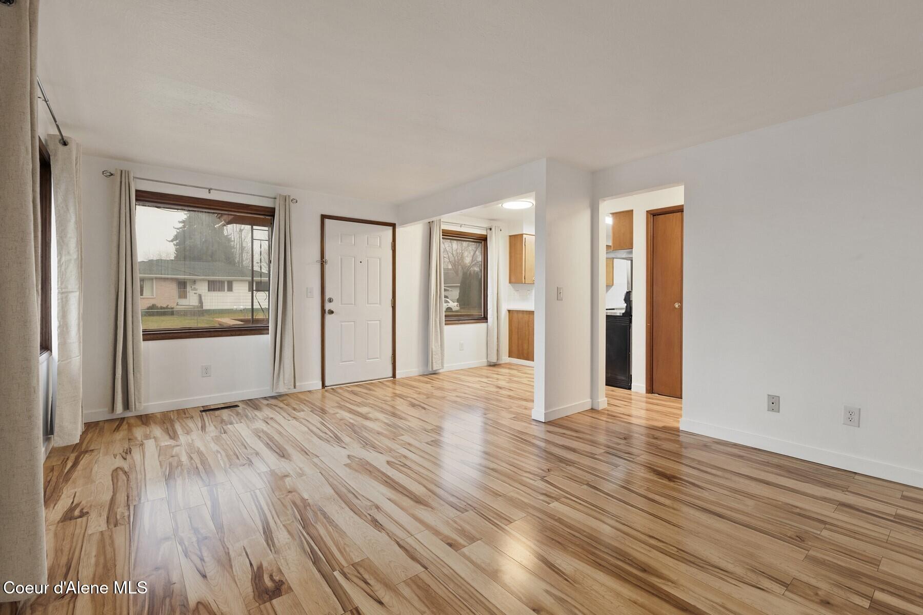 5904 North Addison Street Spokane, WA 99208 - Photo 9 of 21 Unit 1