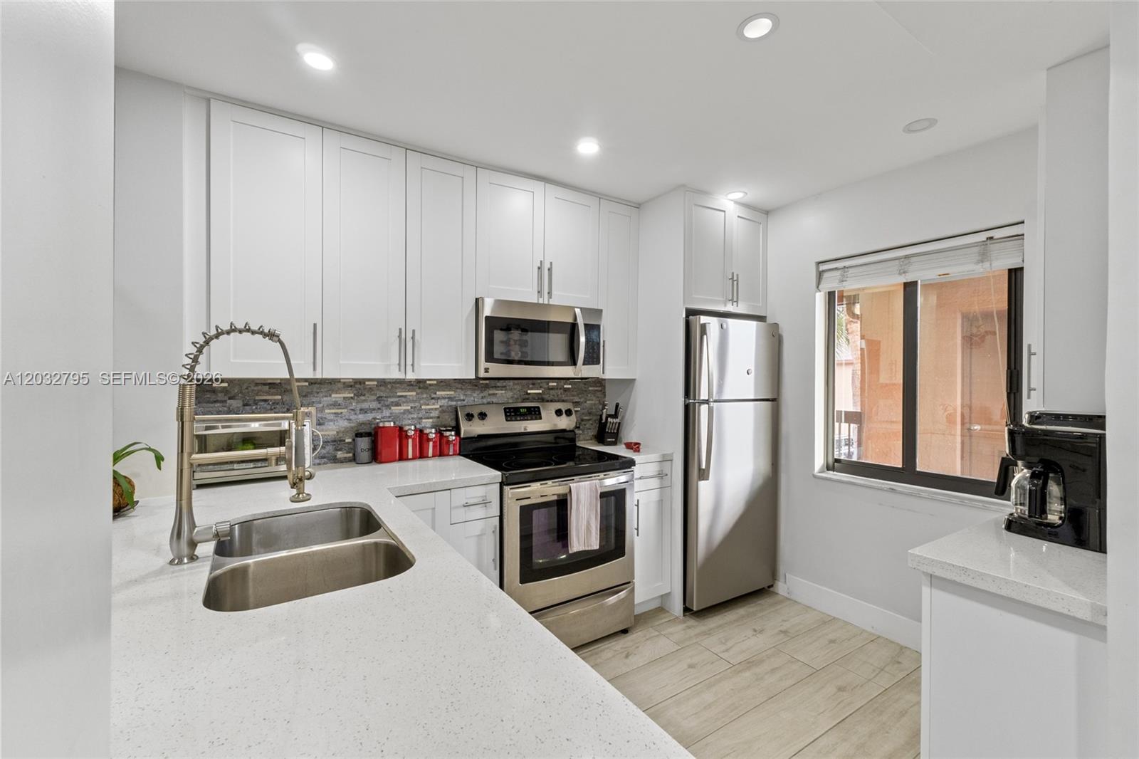 10003 Winding Lake Road, Unit 203 Sunrise, FL 33351 - Photo 7 of 21