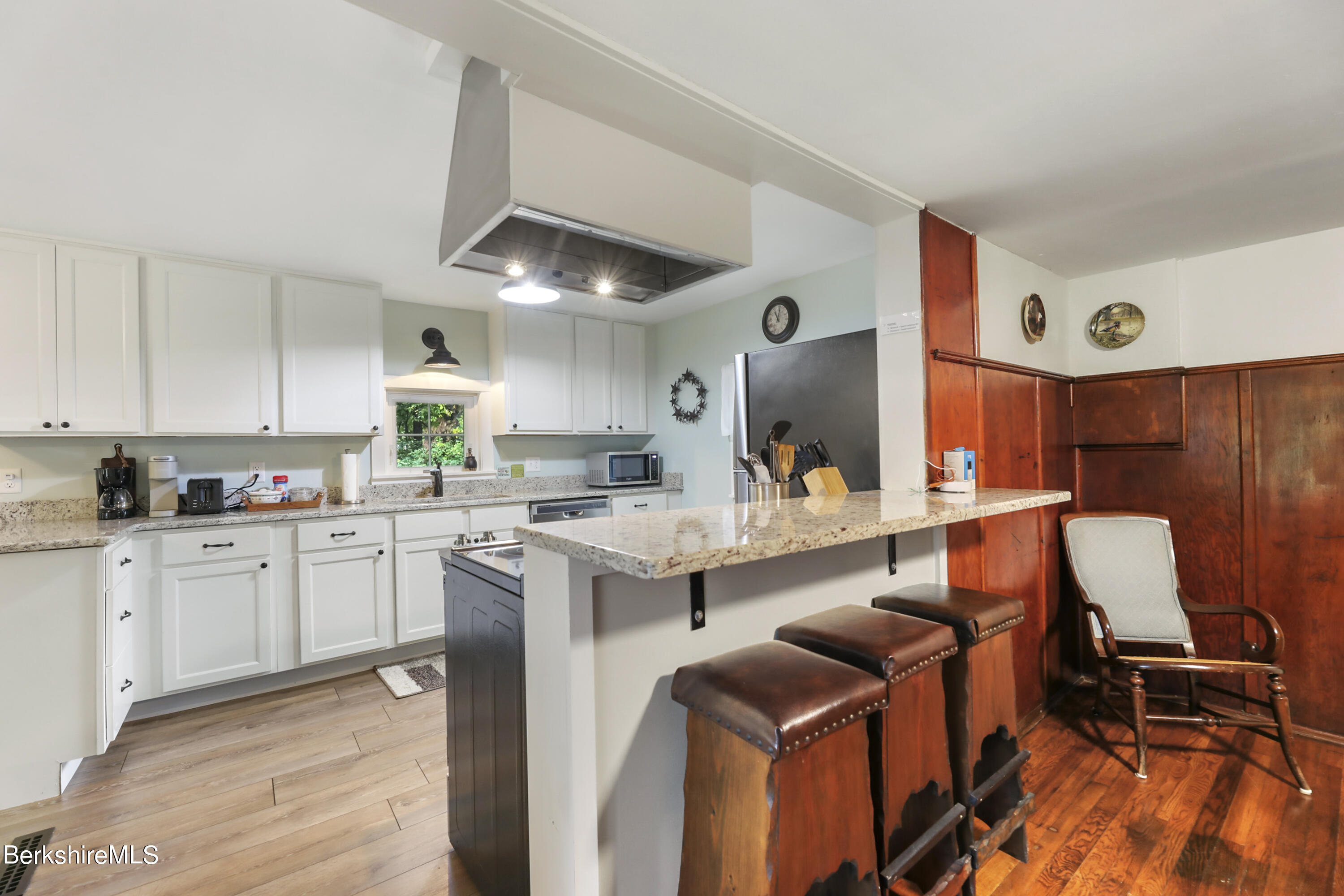 272 Clayton Road Sheffield, MA 01222 - Photo 14 of 42 Breakfast Area