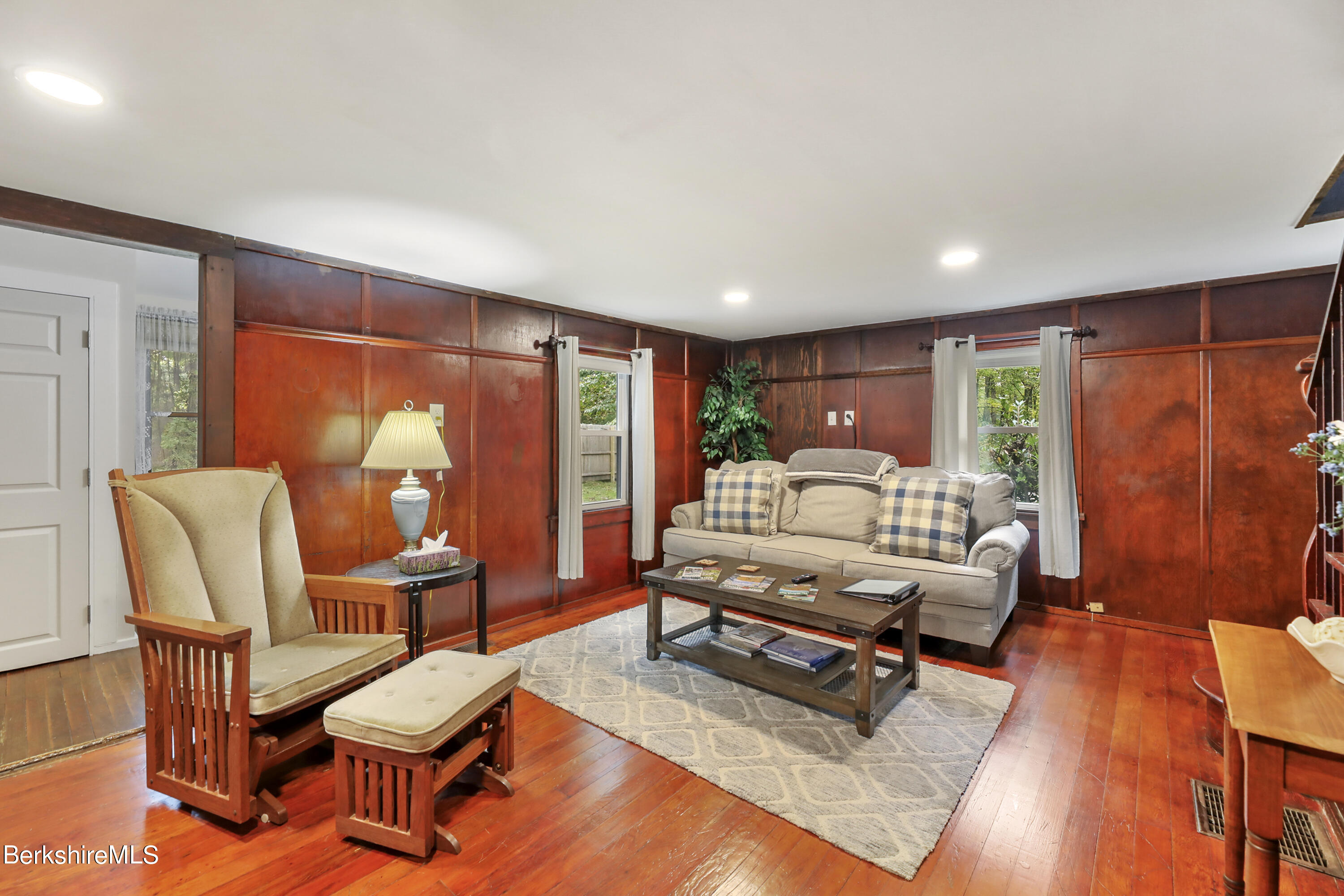272 Clayton Road Sheffield, MA 01222 - Photo 24 of 42 Living Room