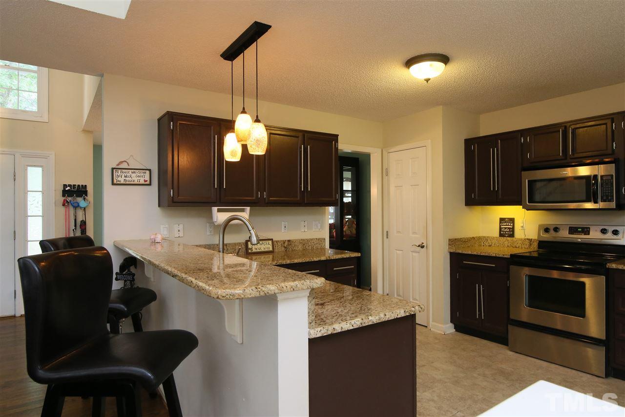 609 Thistlegate Trail Raleigh, NC 27610 - Photo 10 of 25 Gallery Image 10