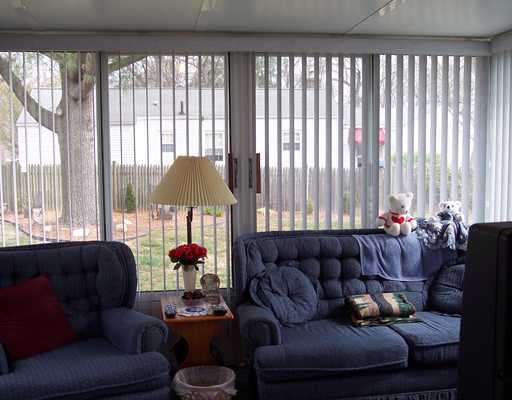 160 West Shore Road Warwick, RI 02889 - Photo 11 of 16 Porch.