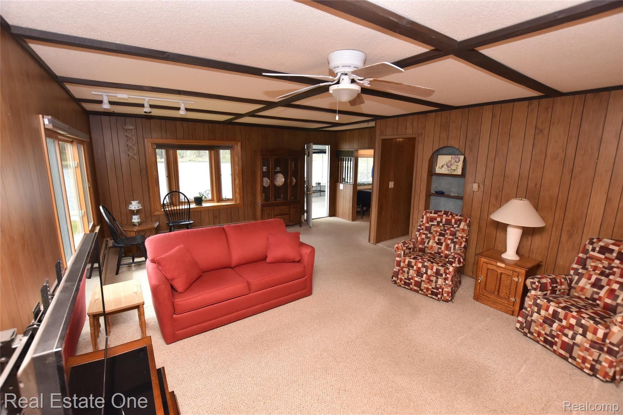 5797 Cullen Road Fenton, MI 48430 - Photo 16 of 44 DSC_0077.JPG