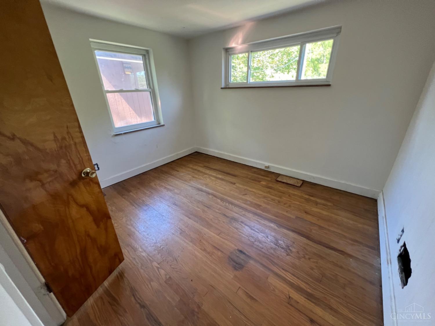 5949 Sheits Road Cincinnati, OH 45252 - Photo 10 of 19 Gallery Image 10