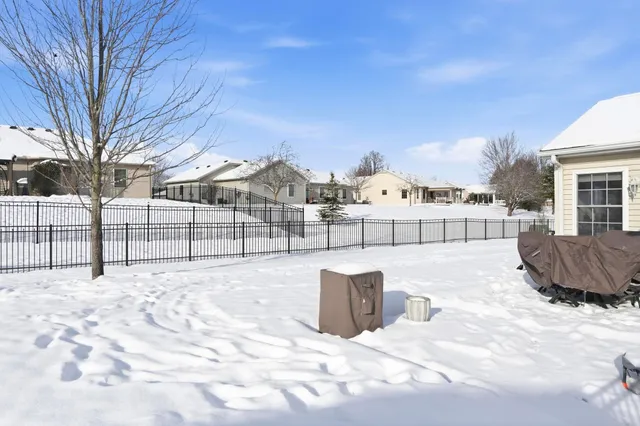 $284,500 | 237 Broadmore Circle, Angola, IN 46703