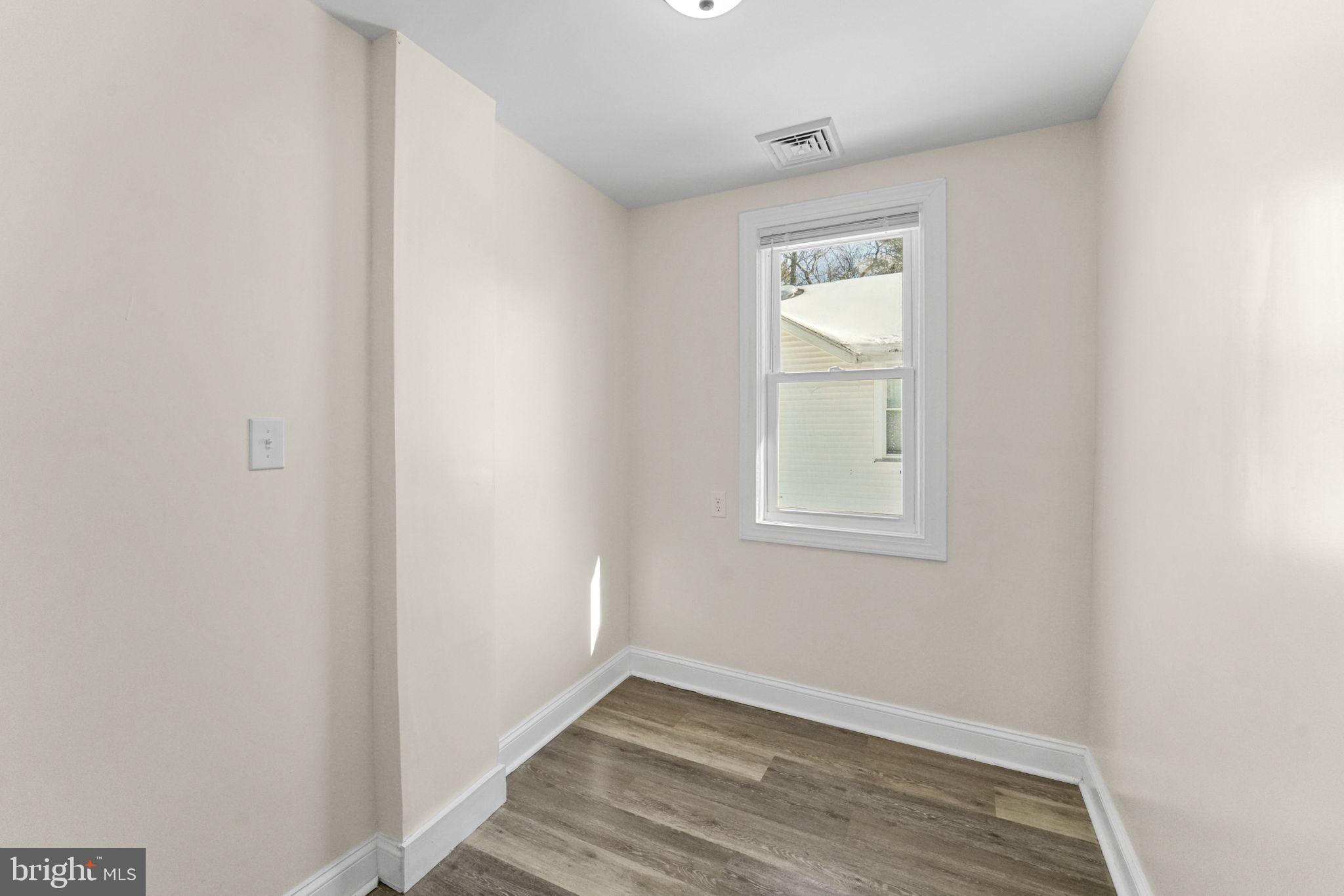542 Berlin Road Clementon, NJ 08021 - Photo 9 of 43 Gallery Image 9