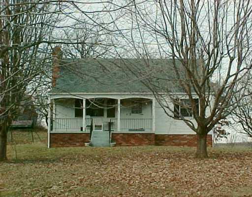 303 Springdale Road Venetia, PA 15367 - Photo 1 of 8 Exterior Front.