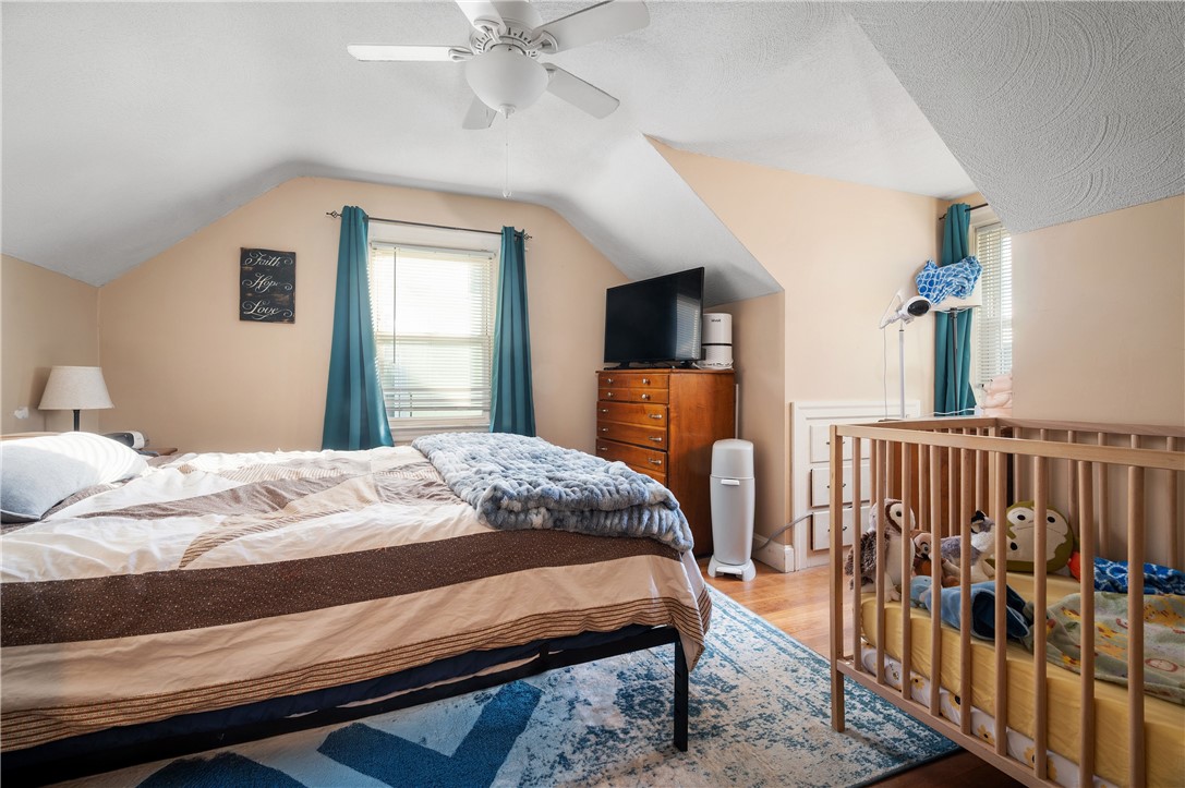 40 Rosemere Road Pawtucket, RI 02861 - Photo 14 of 23 Gallery Image 14