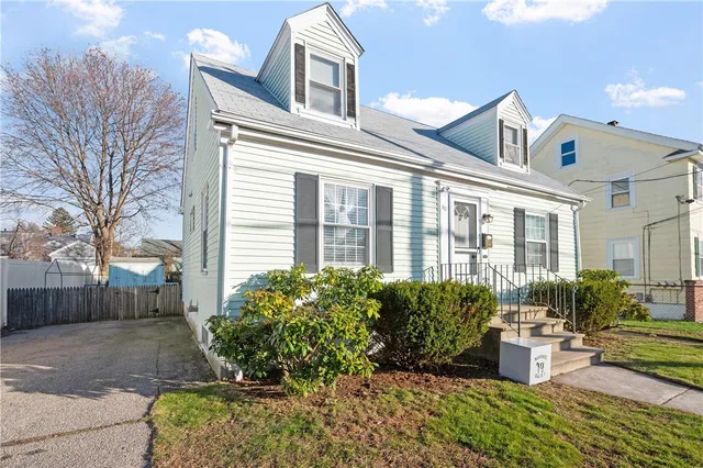 $399,900 | 40 Rosemere Road, Pawtucket, RI 02861