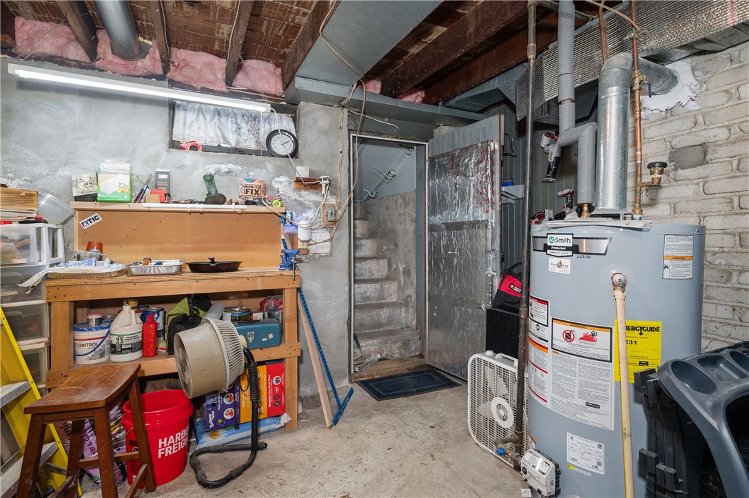 40 Rosemere Road Pawtucket, RI 02861 - Photo 22 of 23 Gallery Image 22