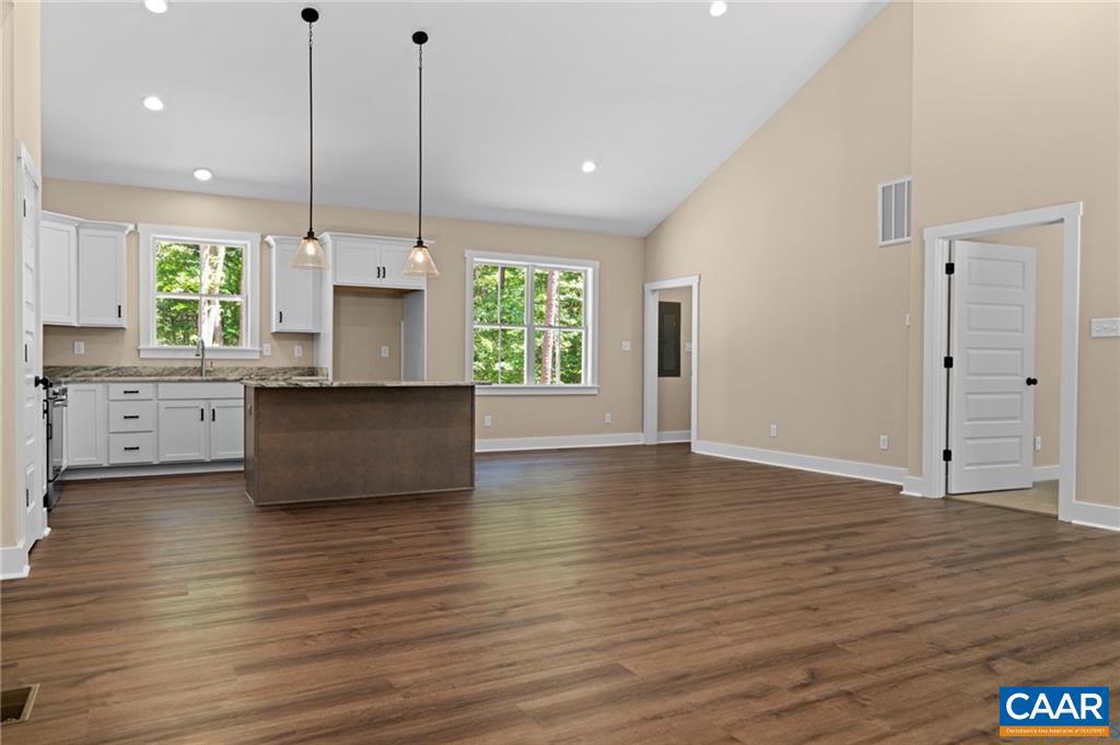 674 Briery Way Road Farmville, VA 23901 - Photo 3 of 40
