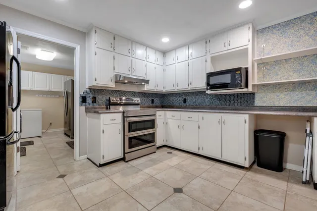 $495,000 | 2211 Bourgogne Drive, Tallahassee, FL 32308