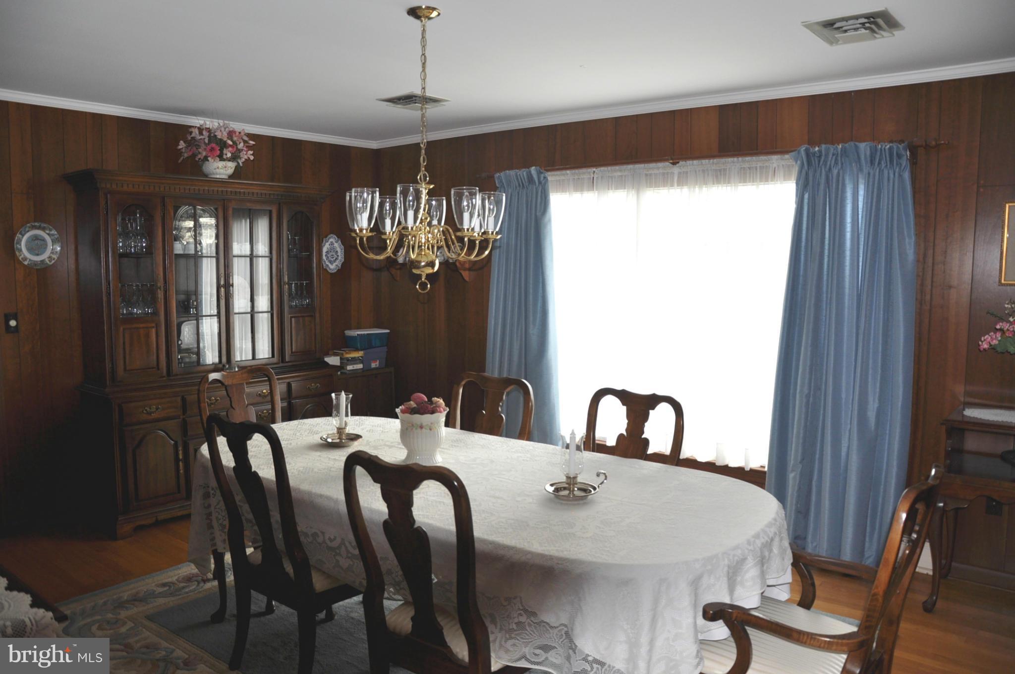 1810 Brannock Neck Road Cambridge, MD 21613 - Photo 19 of 27 Dining Room