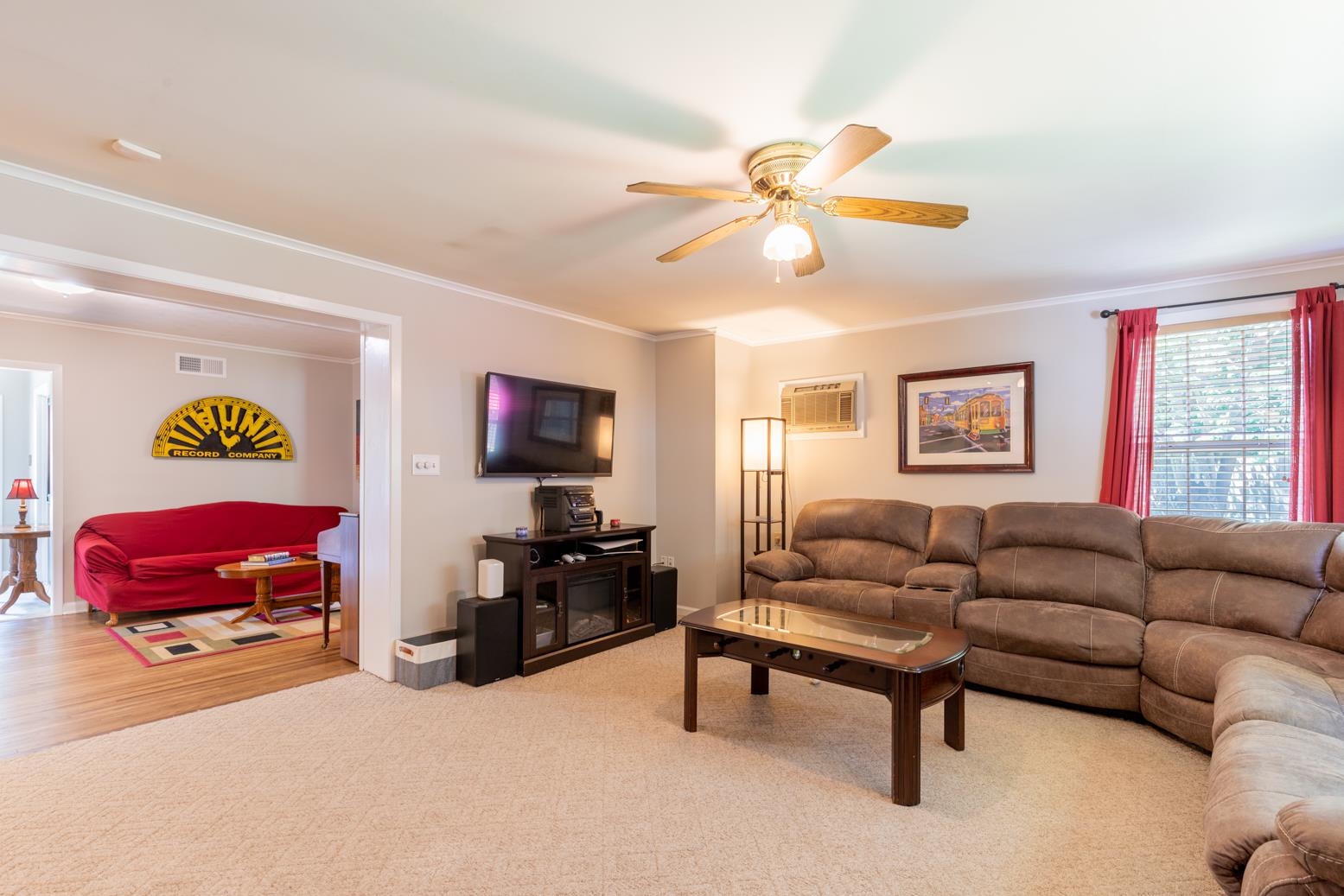 5098 Mason Road Memphis, TN 38117 - Photo 13 of 25 a living room with furniture and a flat screen tv