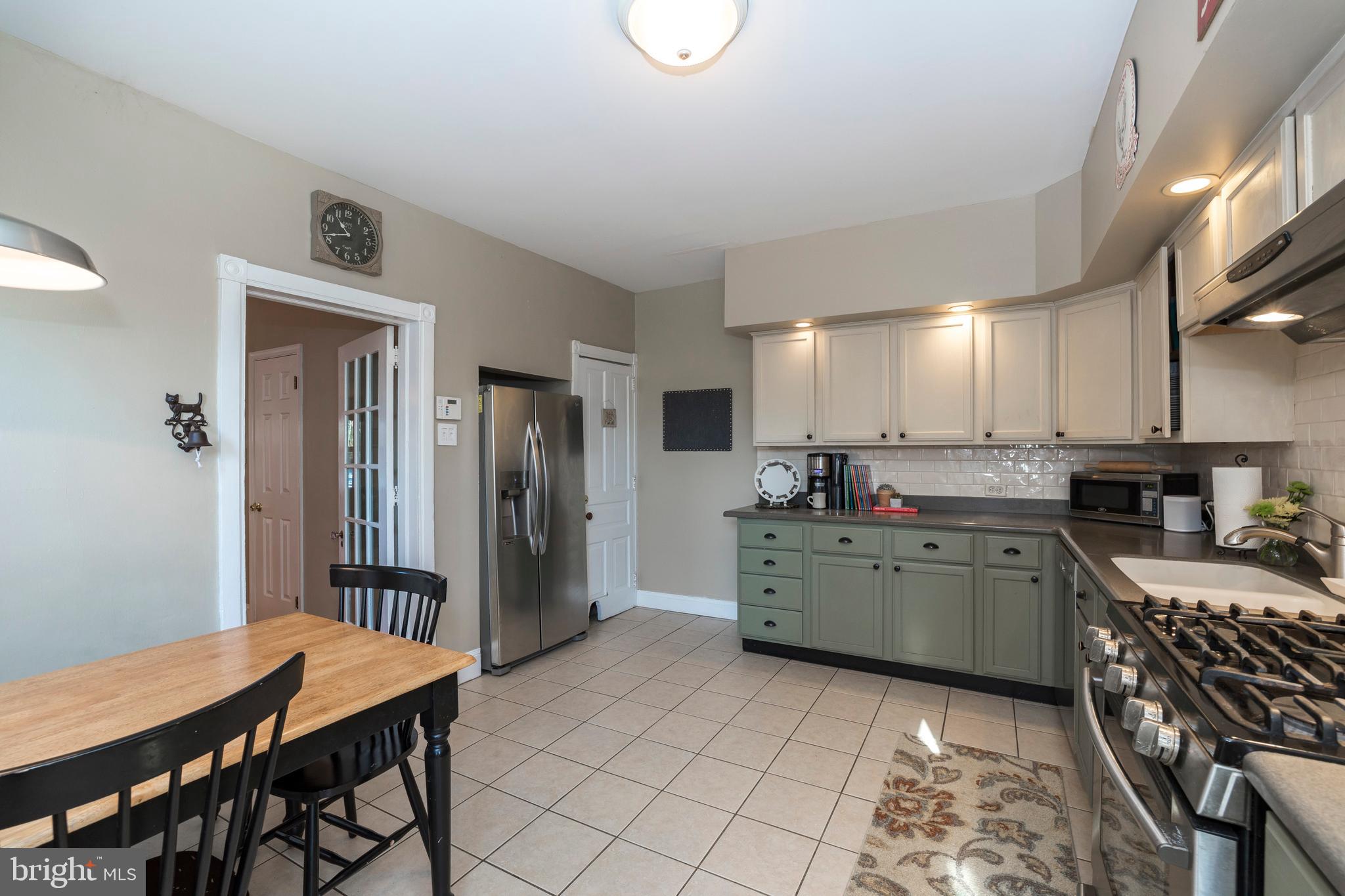 326 Dean Street West Chester, PA 19382 - Photo 12 of 31 Kitchen