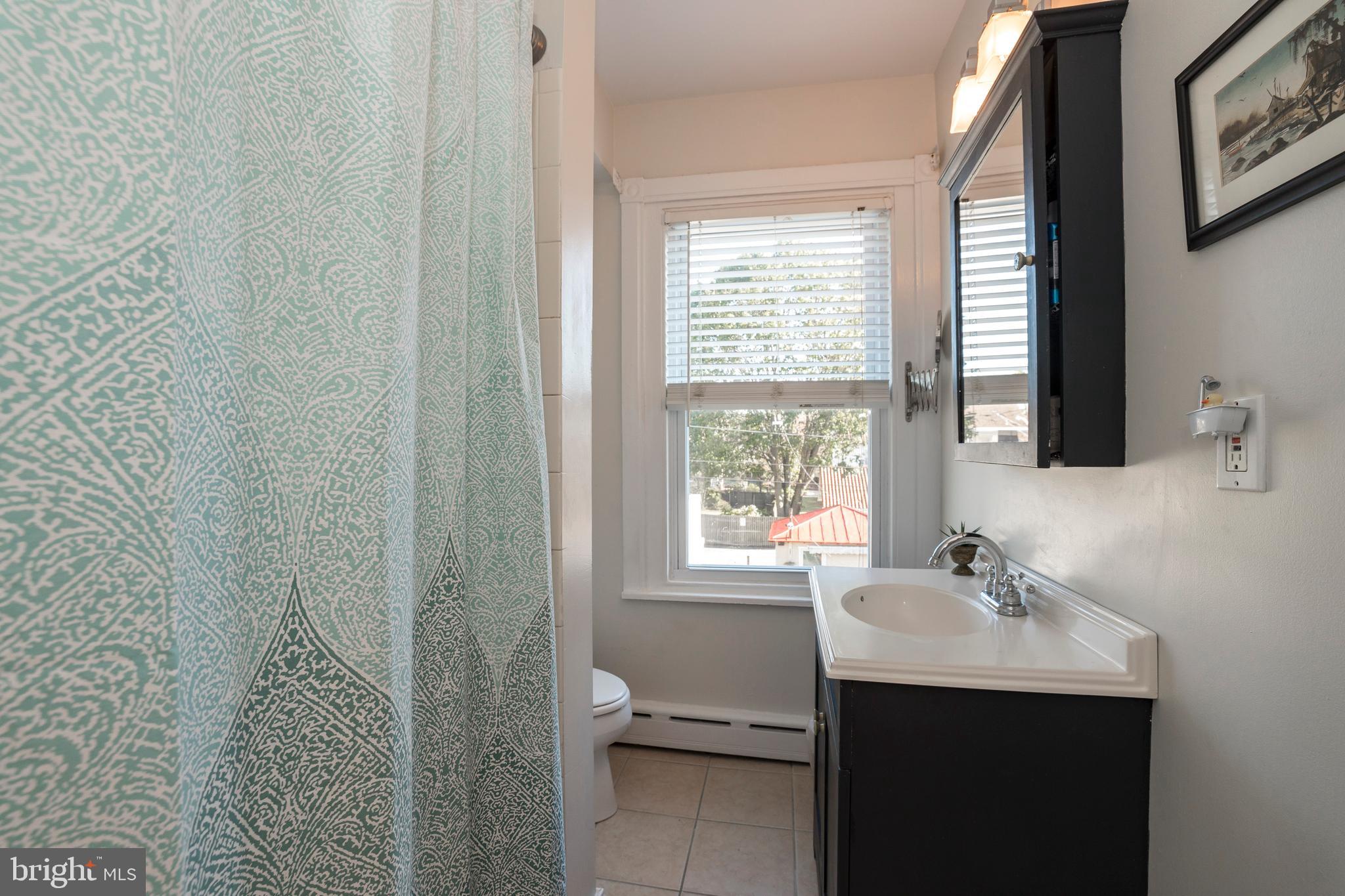 326 Dean Street West Chester, PA 19382 - Photo 16 of 31 Hall Bath