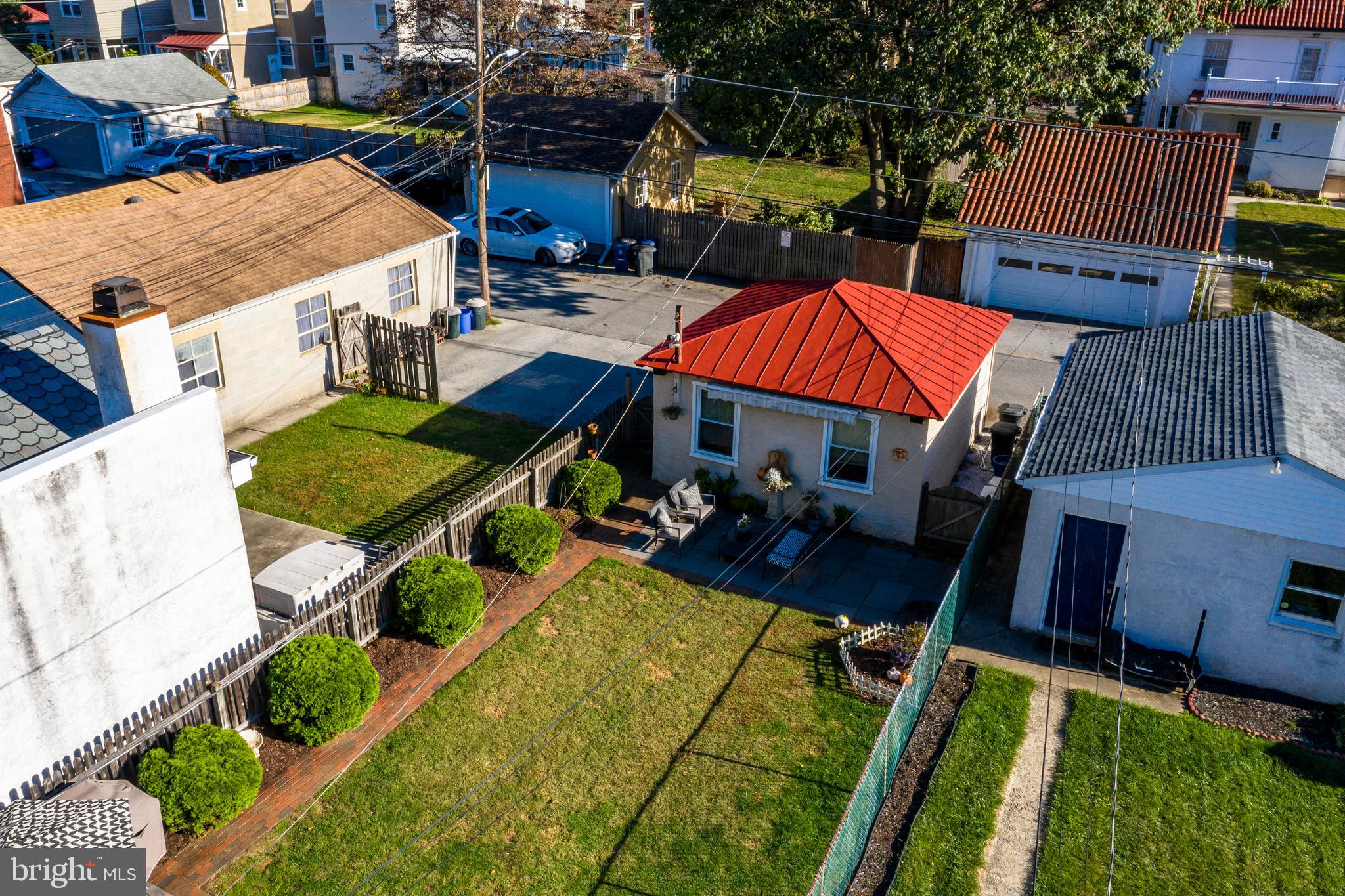 326 Dean Street West Chester, PA 19382 - Photo 29 of 31 Backyard & Garage