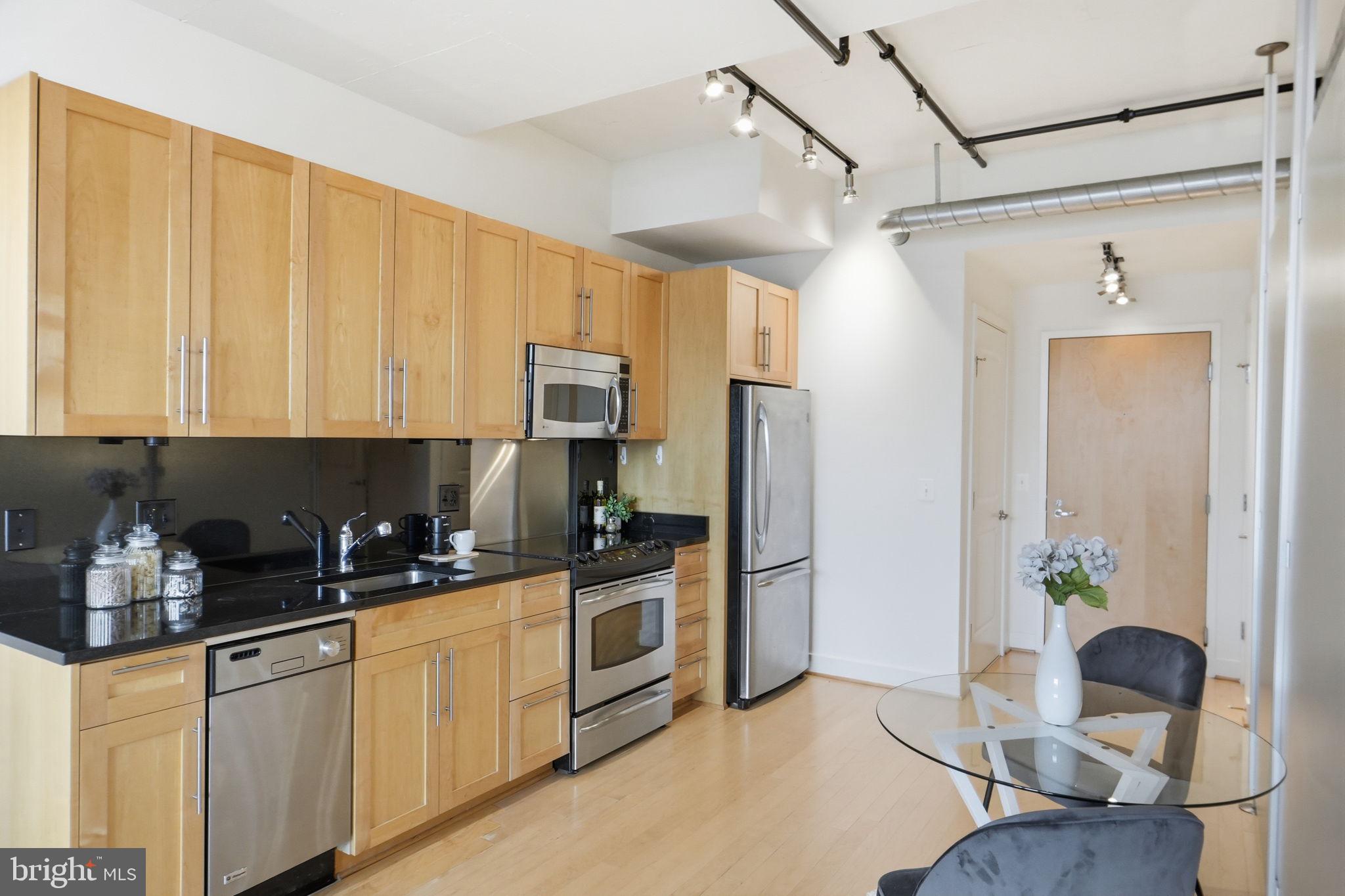 2125 14th Street Northwest, Unit 721 Washington, DC 20009 - Photo 13 of 27