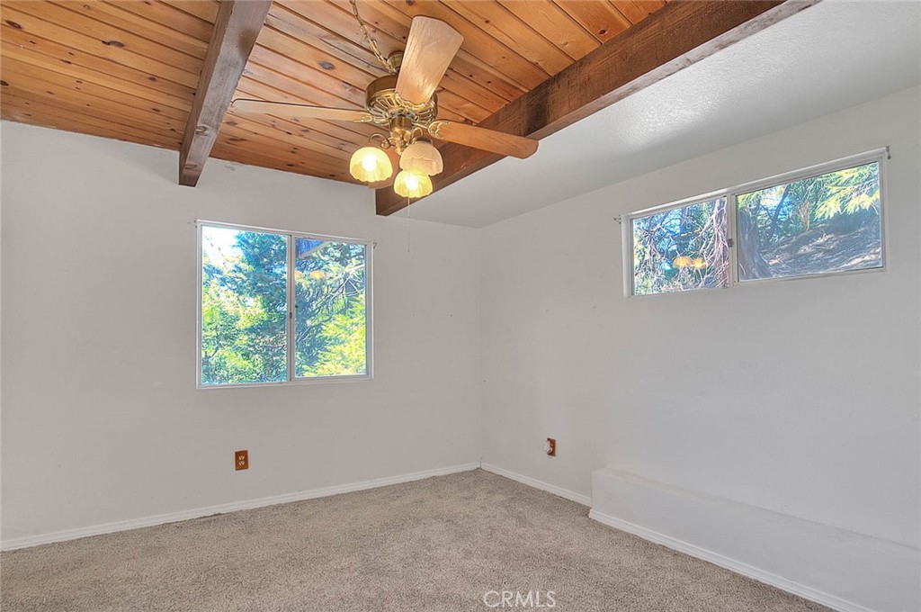 23771 Lakeview Drive Crestline, CA 92325 - Photo 27 of 52