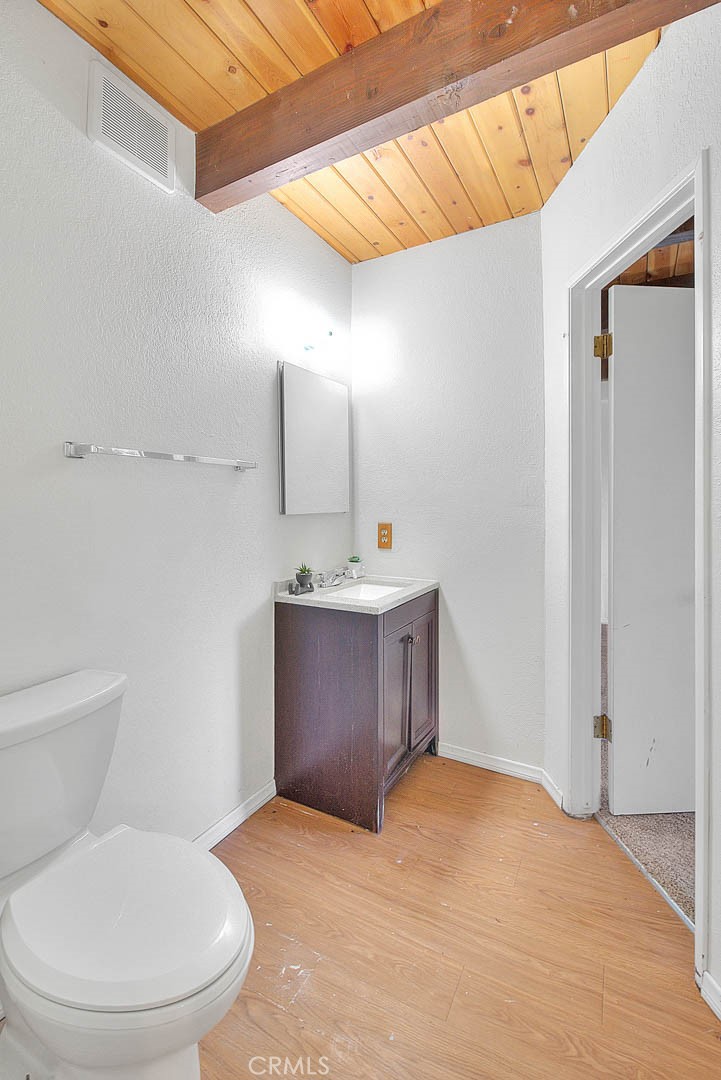 23771 Lakeview Drive Crestline, CA 92325 - Photo 28 of 52