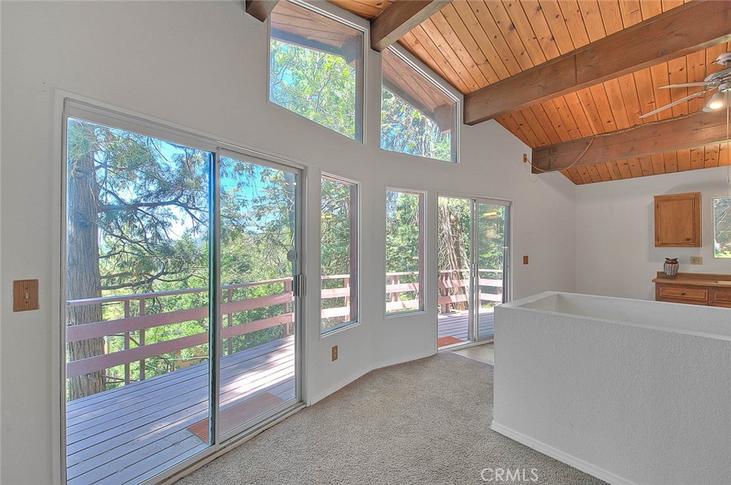 23771 Lakeview Drive Crestline, CA 92325 - Photo 4 of 52