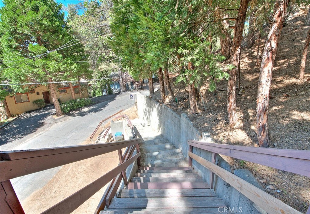 23771 Lakeview Drive Crestline, CA 92325 - Photo 44 of 52